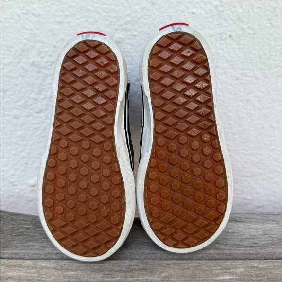 Vans Kids Black and White Checkered Waterproof Boots - Picture 12 of 15